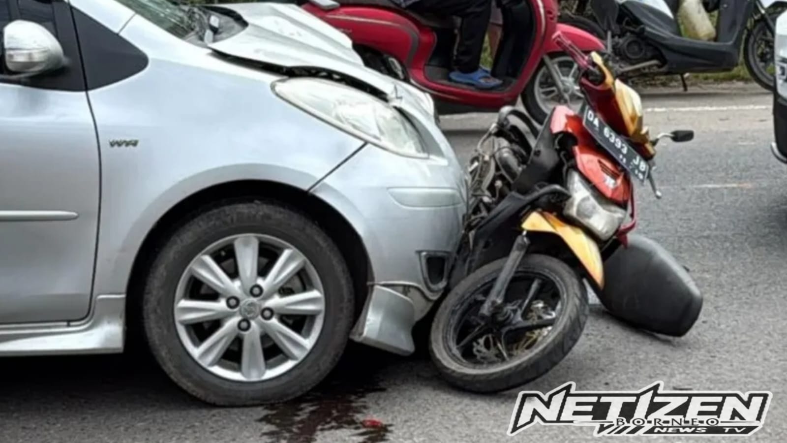 Kecelakaan di Jalan A Yani Km 101 Tapin Selatan, Pengendara Motor Terluka Dievakuasi ke RS